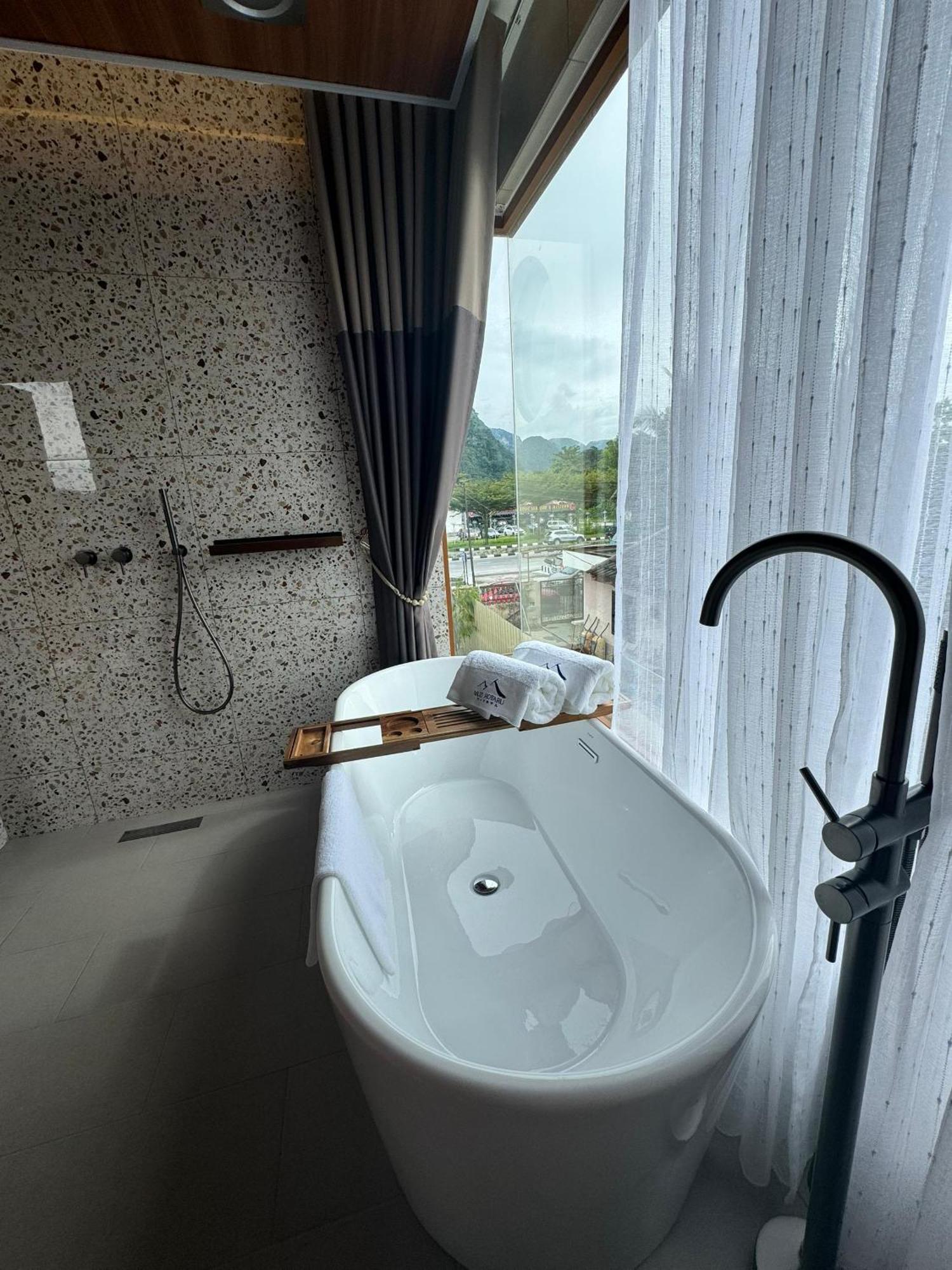 Muzi Boutique Hotel Ипох Екстериор снимка