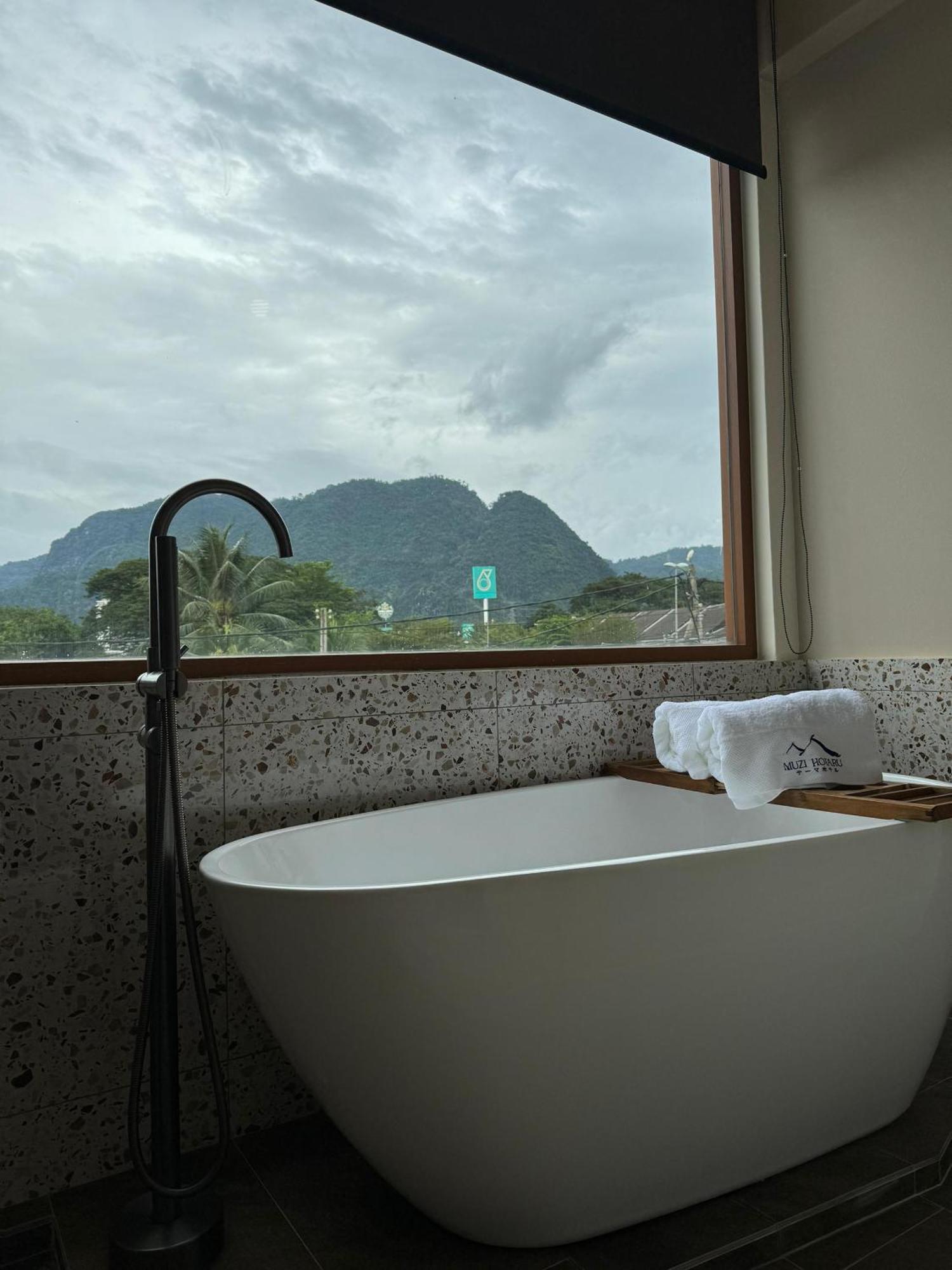Muzi Boutique Hotel Ипох Екстериор снимка