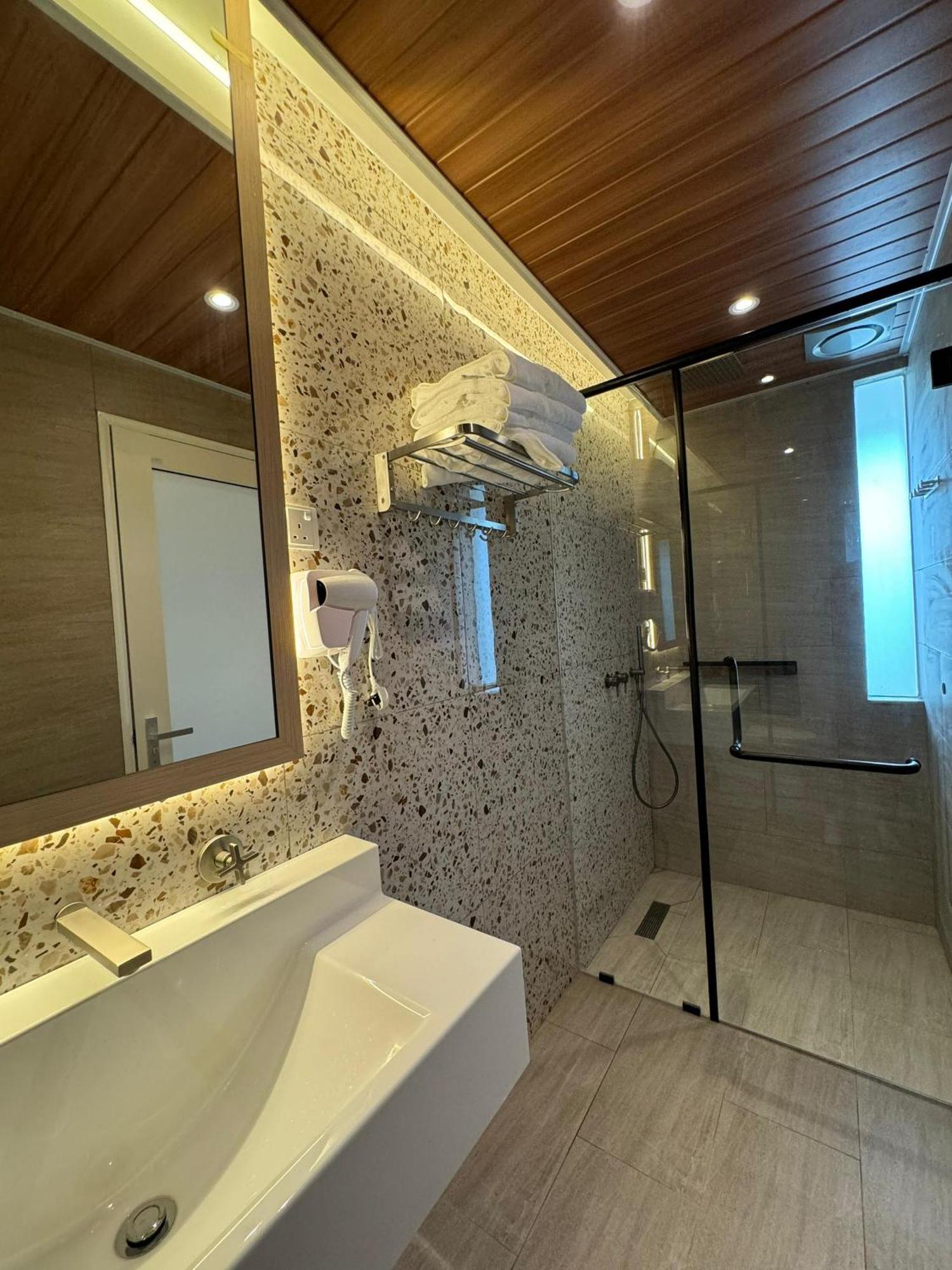 Muzi Boutique Hotel Ипох Екстериор снимка
